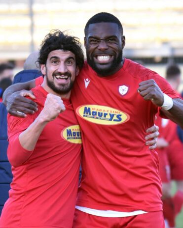 Monterosi kit home 2022-2023 rossa