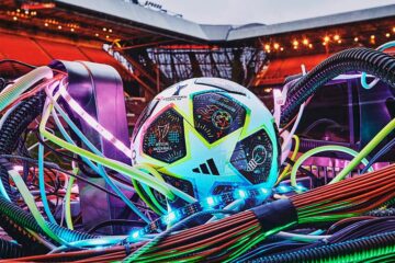 Il pallone Adidas per la fase finale della Champions donne 2022-2023