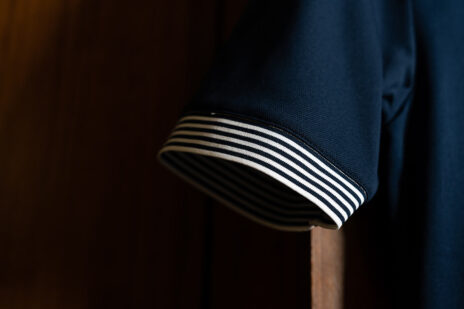 Dettaglio bordo manica a righe Scozia