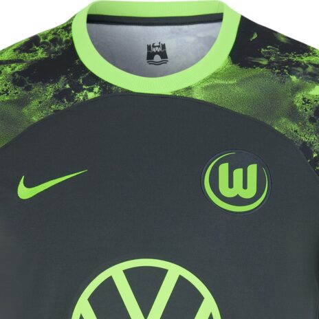 maglia-wolfsburg-away-chest-logo-23-24