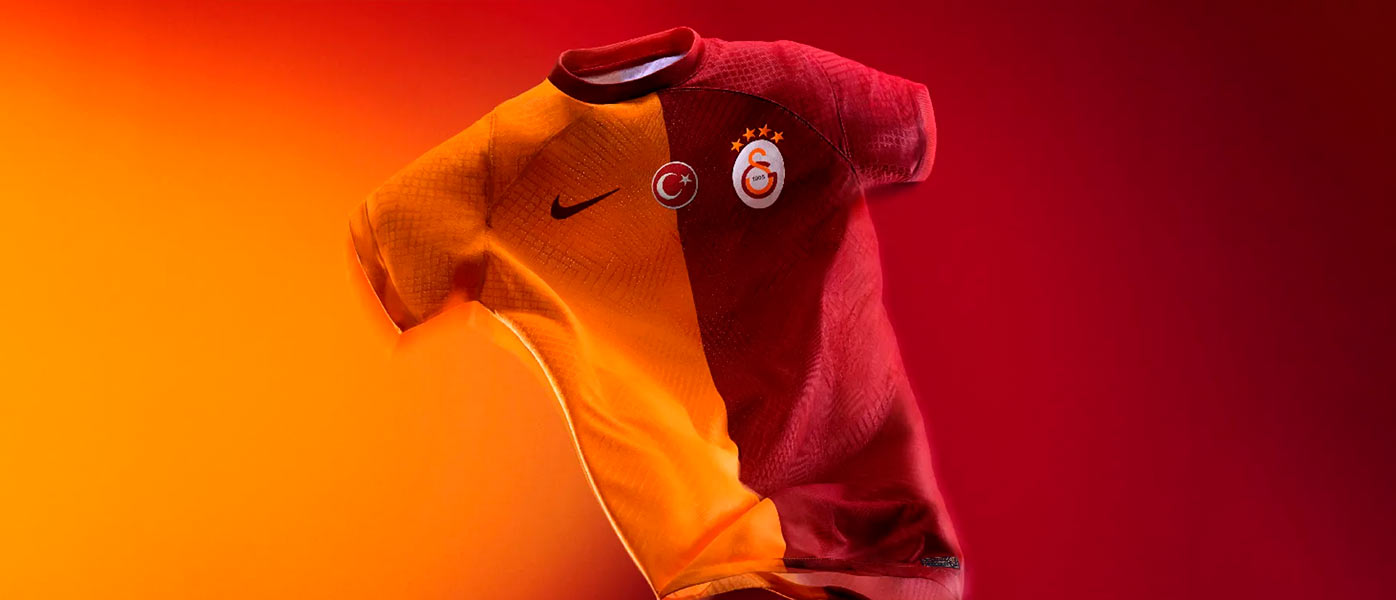 Il Galatasaray presenta la maglia 2023 2024 nel segno di un grande ritorno