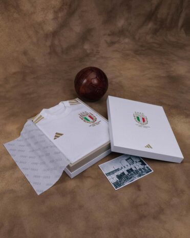 Scatola box maglia Italia Adidas edizione limitata
