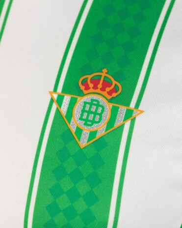 maglia-home-betis-logo-23-24