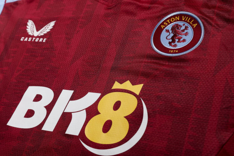 maglia_astonvilla_home_23_24_dett