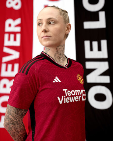 Maglia manchester united 2023-2024 adidas