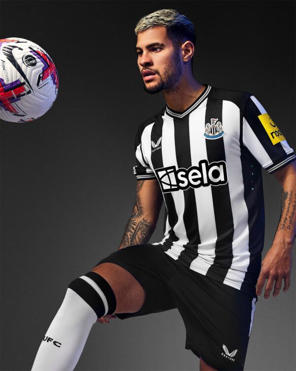 Kit Newcastle 2023-2024 Castore