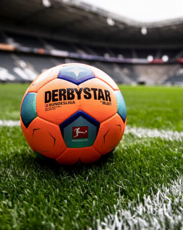 Pallone arancione Bundesliga alta visibilità