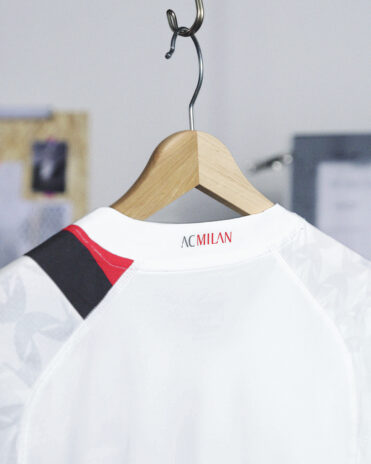 maglia-away-milan-promo5-23-24