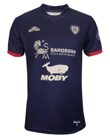 La terza maglia del Cagliari 2023-2024 blu