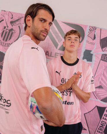 maglia-home-palermo-promo1-23-24