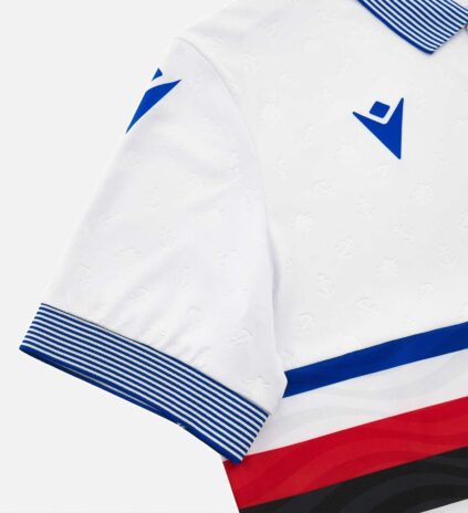 Bordo maniche a righe Sampdoria away