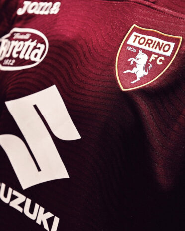 Dettagli prima maglia Torino 2024