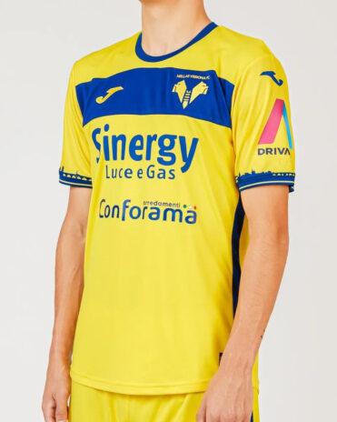 Seconda maglia Verona 2023-24 gialla