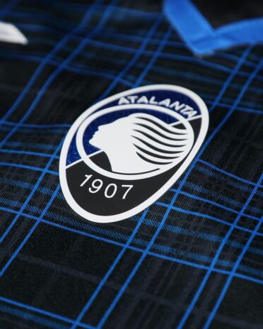 stemma atalanta maglia natale 2023