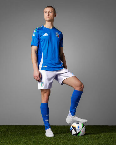 Kit Italia 2024-2025 europei adidas home