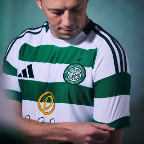Celtic dettaglio prima maglia