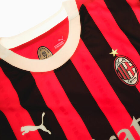 Colletto girocollo bianco milan