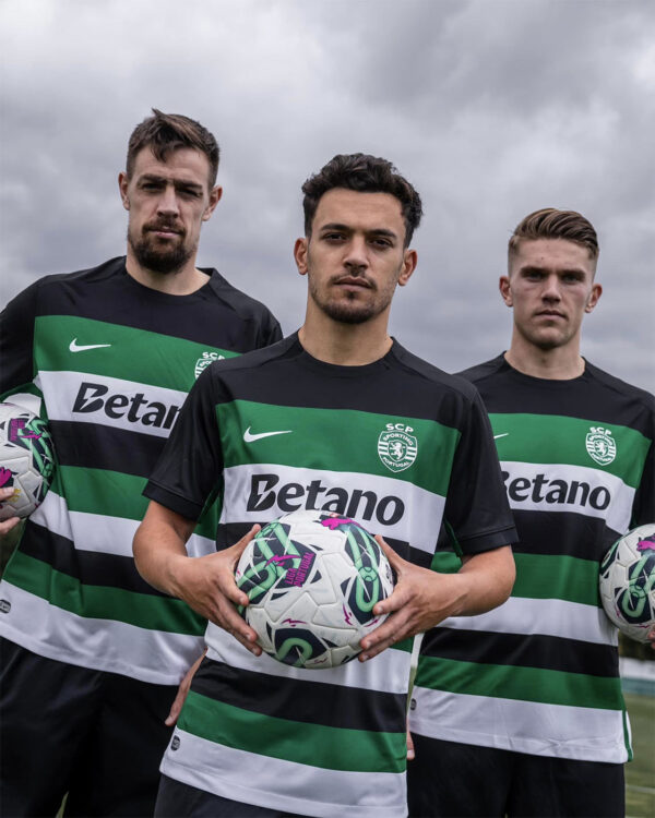 Maglia Sporting Lisbona 2024-2025 nike