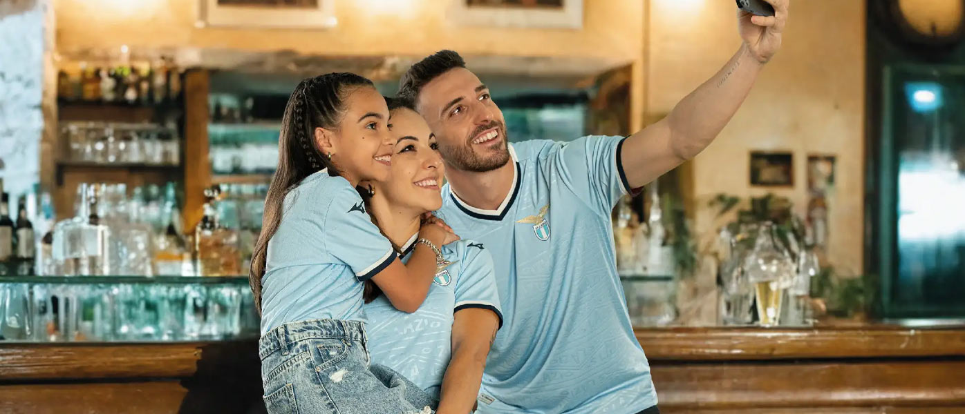 La nuova maglia della lazio 2024-2025 Mizuno