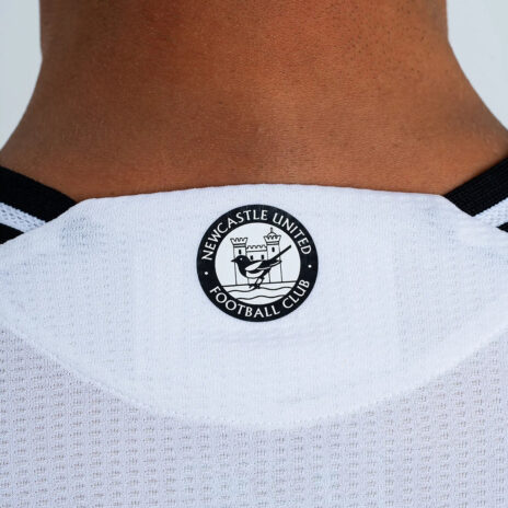newcastle_home_24_25_dett2