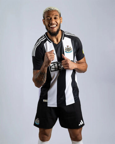 newcastle_home_24_25_player1