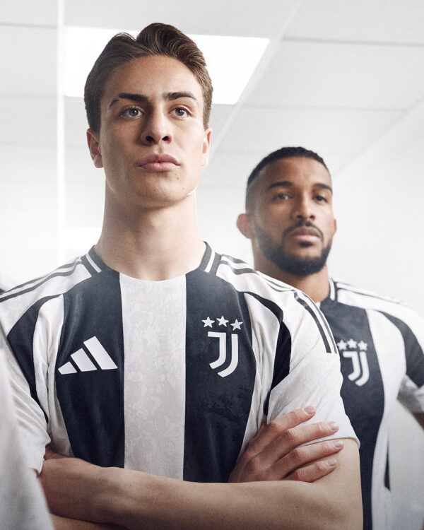 Juventus maglia 2024-2025 presentazione