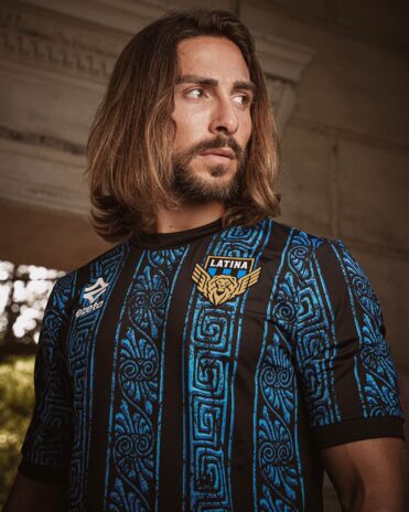 Maglia Latina 2024-2025 nerazzurra ezeta