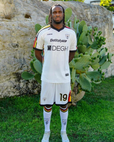 Divisa Lecce away bianca 2024-25