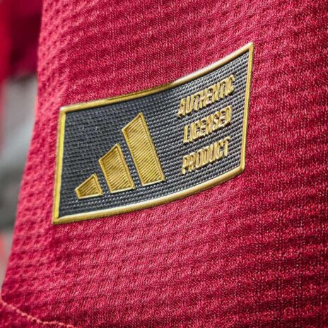 Etichetta adidas prodotto autentico Manchester United