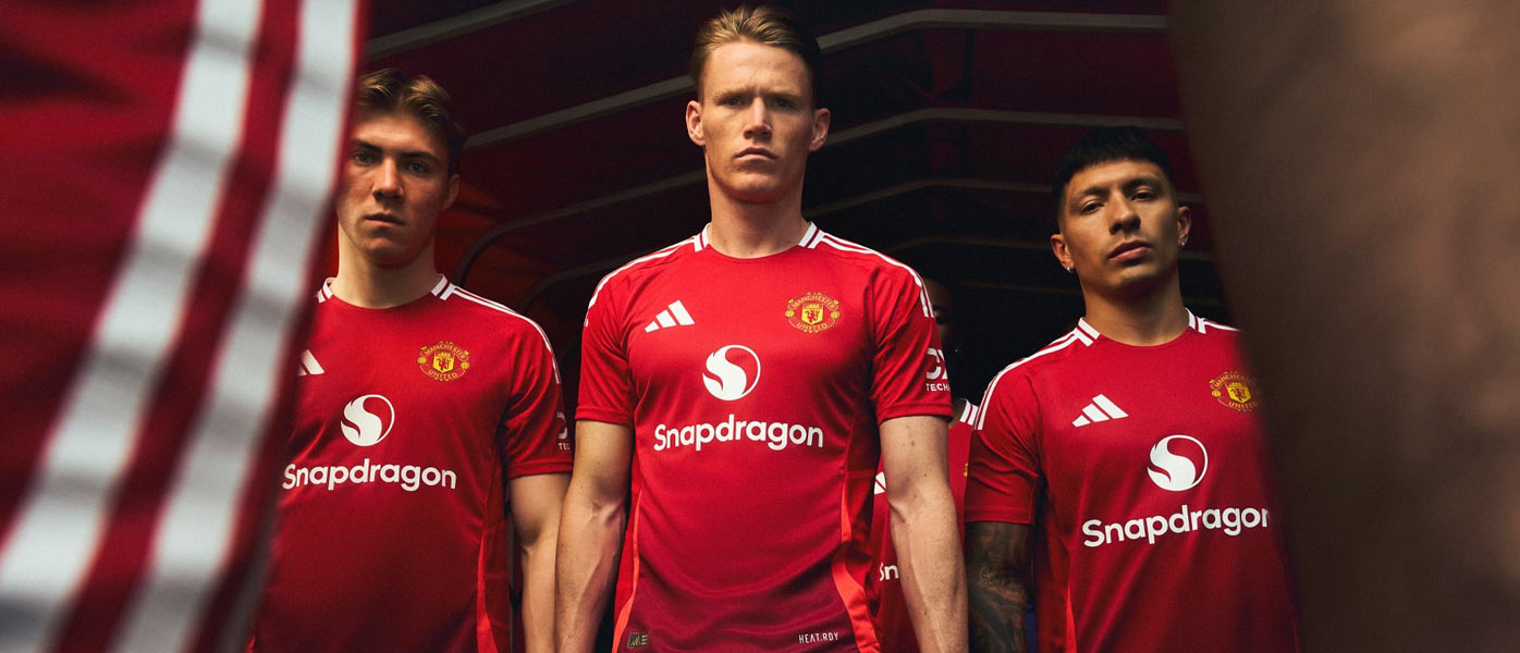 La nuova maglia del manchester united 2024-2025 adidas