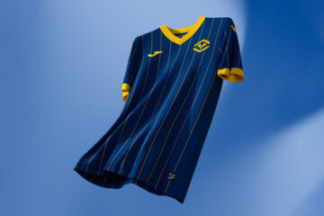 La nuova maglia dell'Hellas Verona 2024-2025